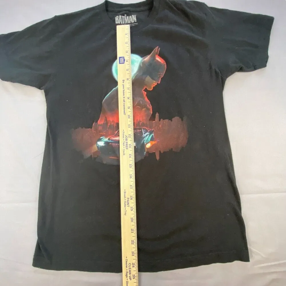 The Batman Mens Graphic T Shirt Black Size Medium Short Sleeve Movie Batmobile